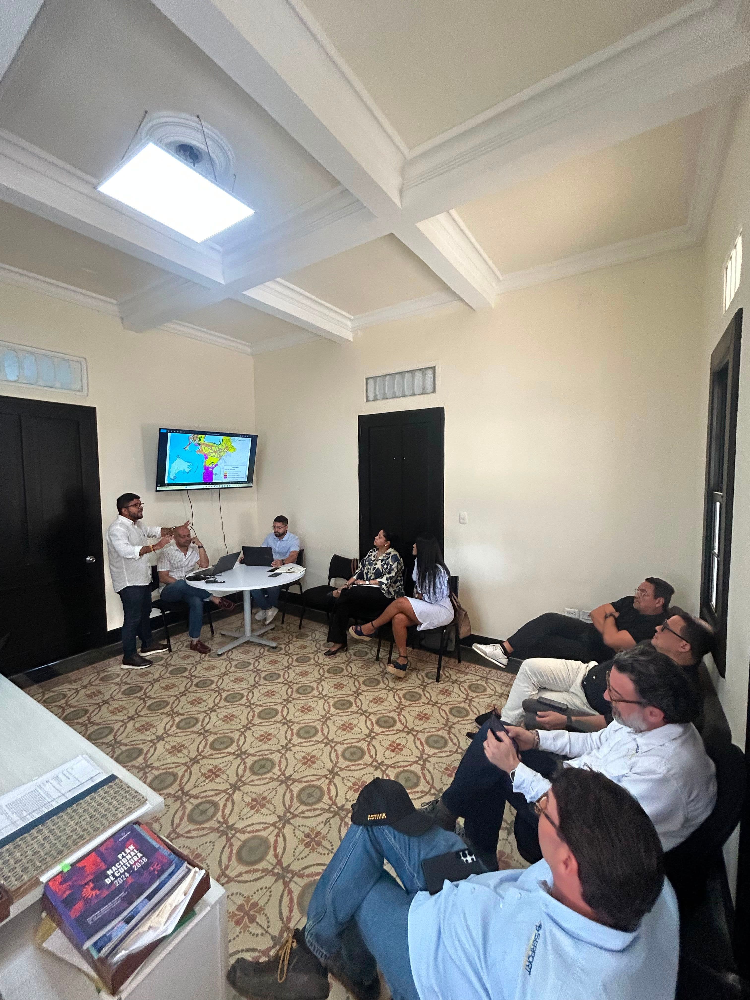 Cámara Marítima y Secretaría de Planeación analizan el impacto del nuevo POT en el desarrollo industrial de Cartagena